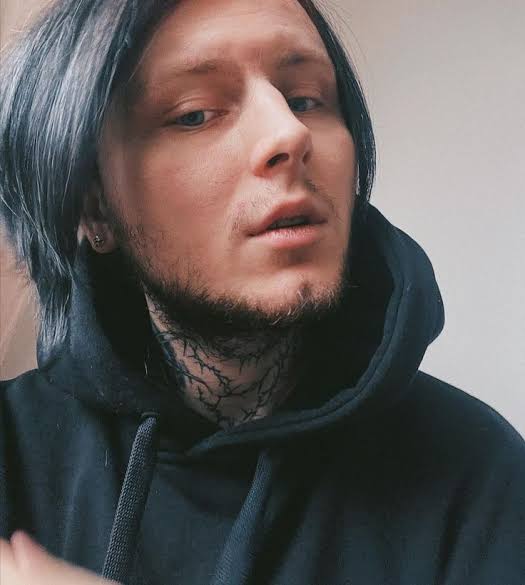 aikko — PianoKafe.com