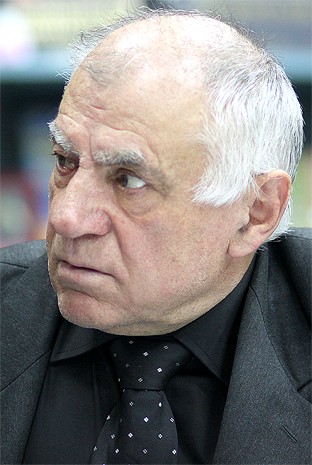 Ширвани Чалаев — PianoKafe.com
