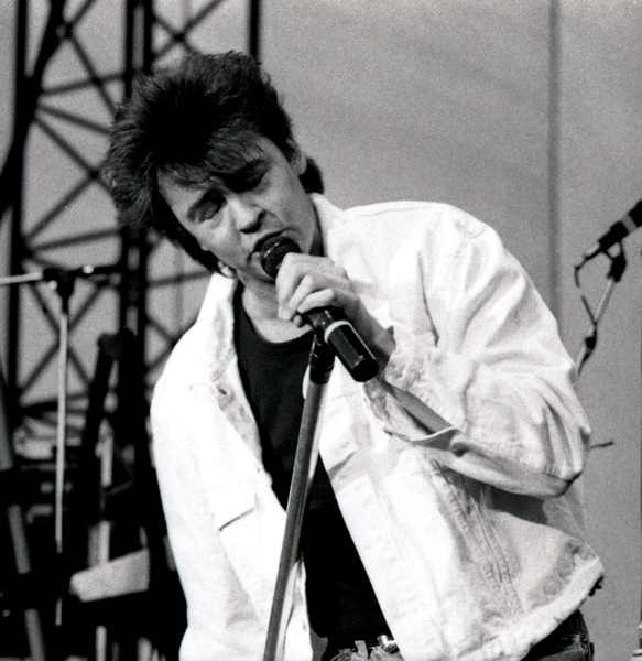 Paul Young — PianoKafe.com