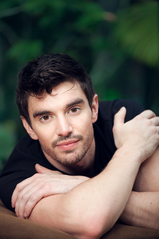 Steve Grand — PianoKafe.com