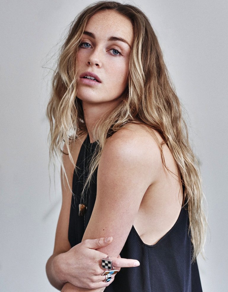 Zella Day — PianoKafe.com