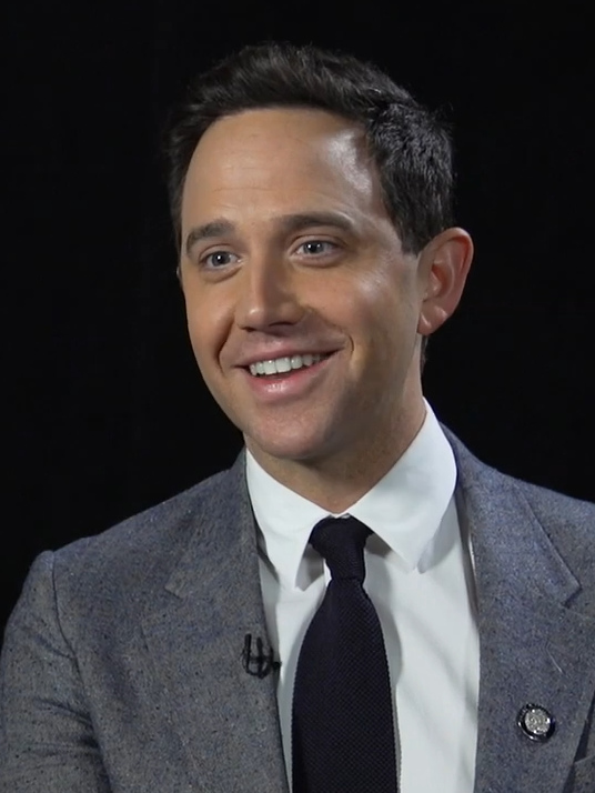 Santino Fontana — PianoKafe.com