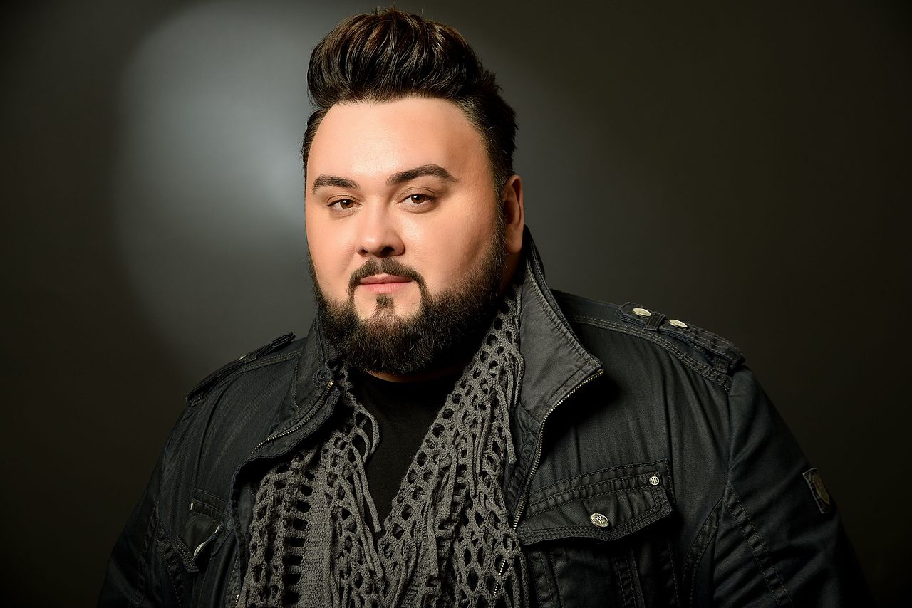 Jacques Houdek — PianoKafe.com