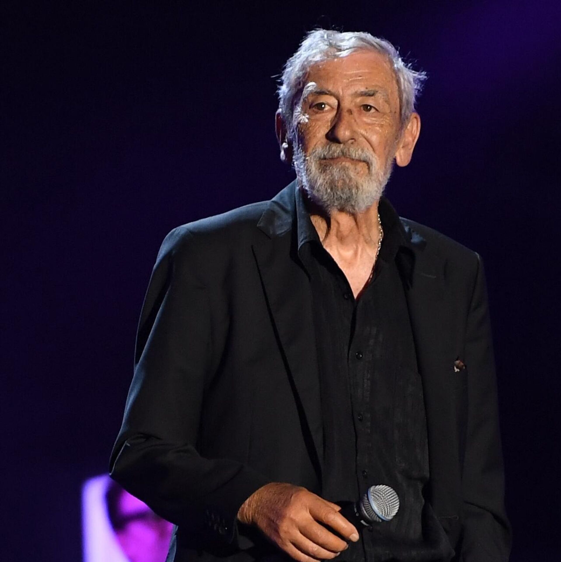 Вахтанг Кикабидзе — PianoKafe.com