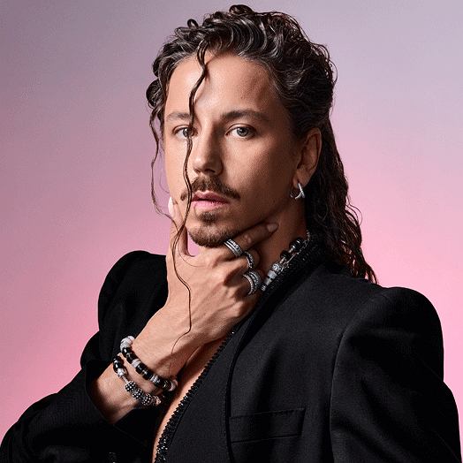 Michał Szpak — PianoKafe.com