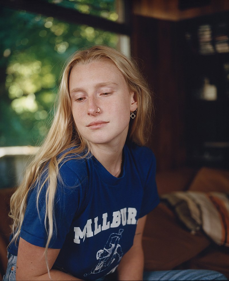 Billie Marten — PianoKafe.com