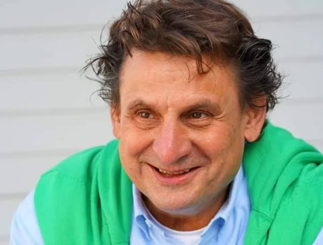 Mauro — PianoKafe.com