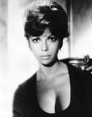 Nancy Sinatra — PianoKafe.com