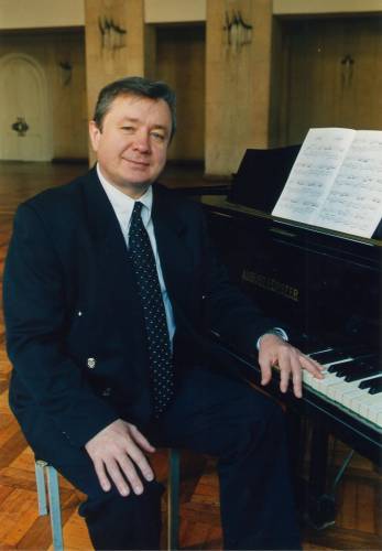 Юрий Весняк — PianoKafe.com