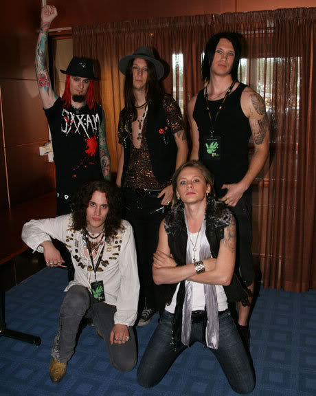 Negative — PianoKafe.com