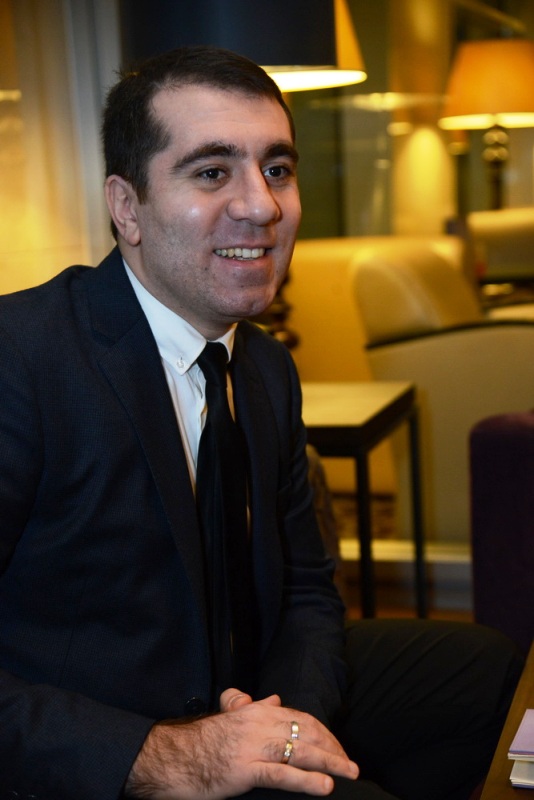 Иса Меликов — PianoKafe.com