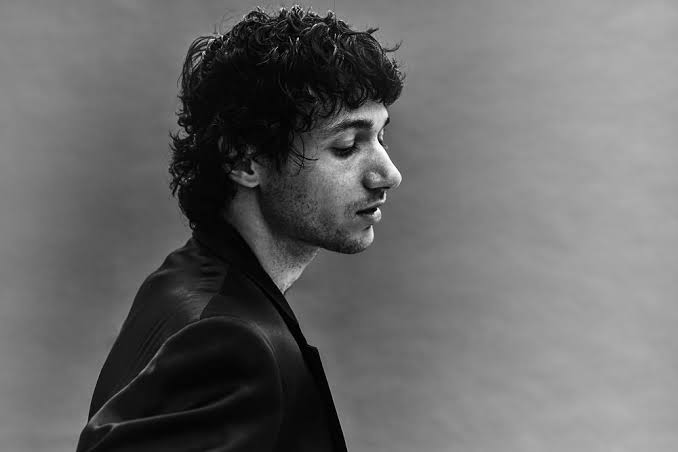Jeremy Zucker — PianoKafe.com