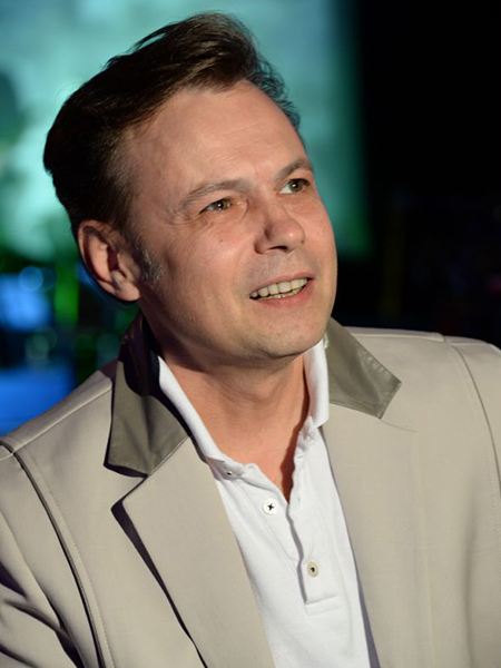 Владимир Лёвкин — PianoKafe.com