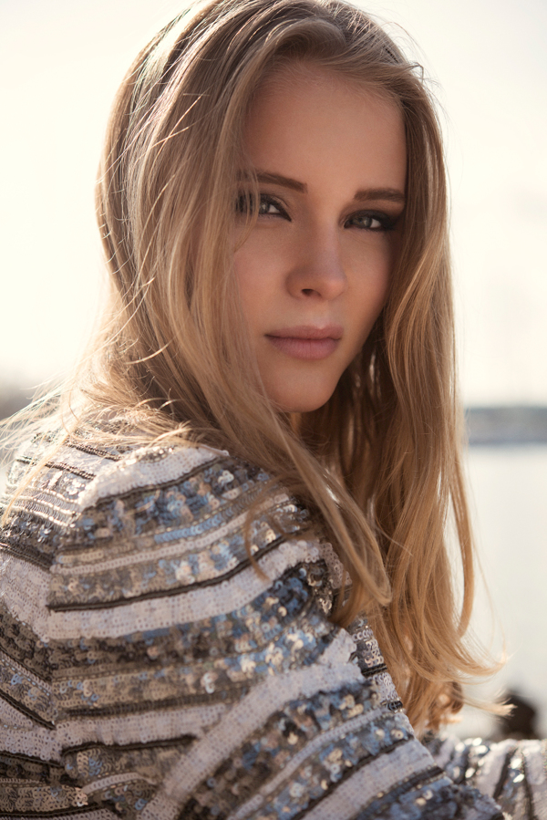 Zara Larsson — PianoKafe.com