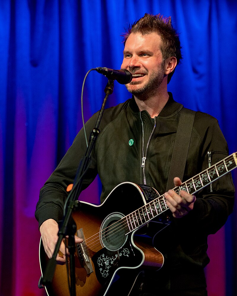 Howie Day — PianoKafe.com
