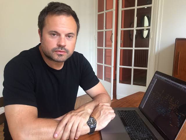 Raphael Novarina — PianoKafe.com