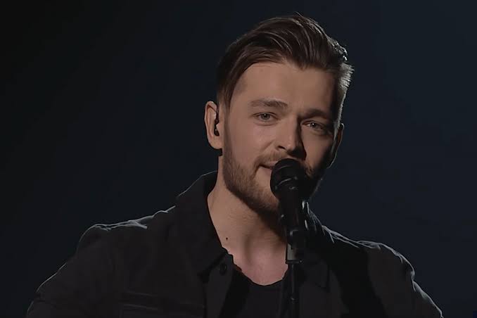 Jurij Veklenko — PianoKafe.com