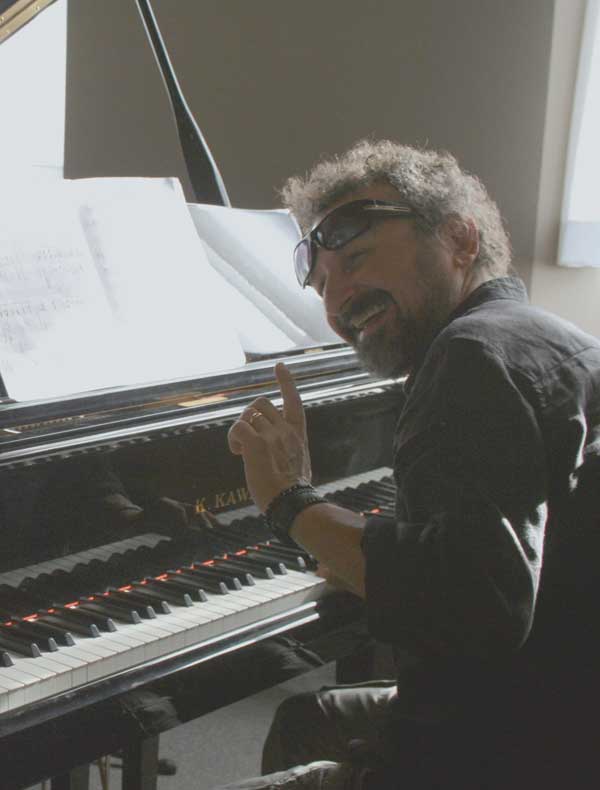 Nunzio Ortolano — PianoKafe.com