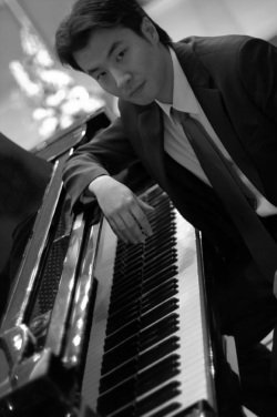 Kim Jang Woo — PianoKafe.com