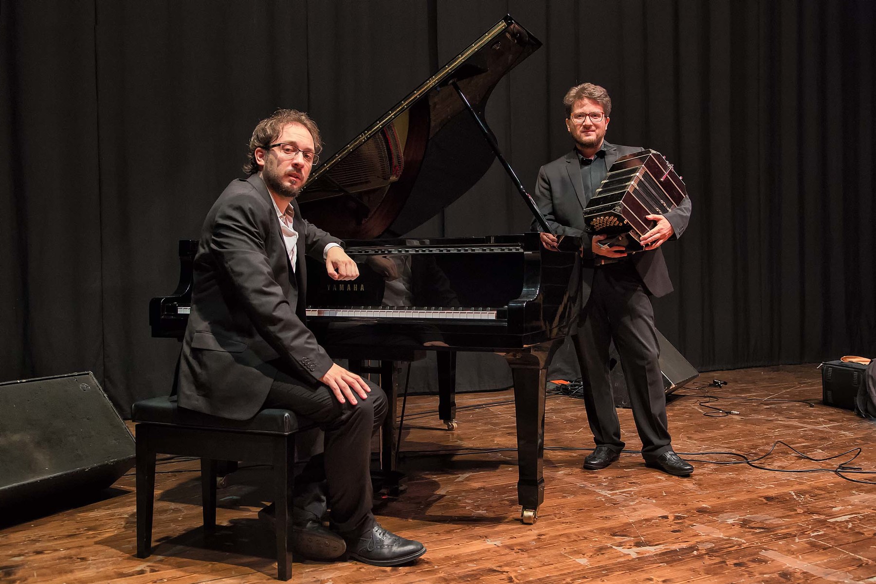 Tango Sonos — PianoKafe.com