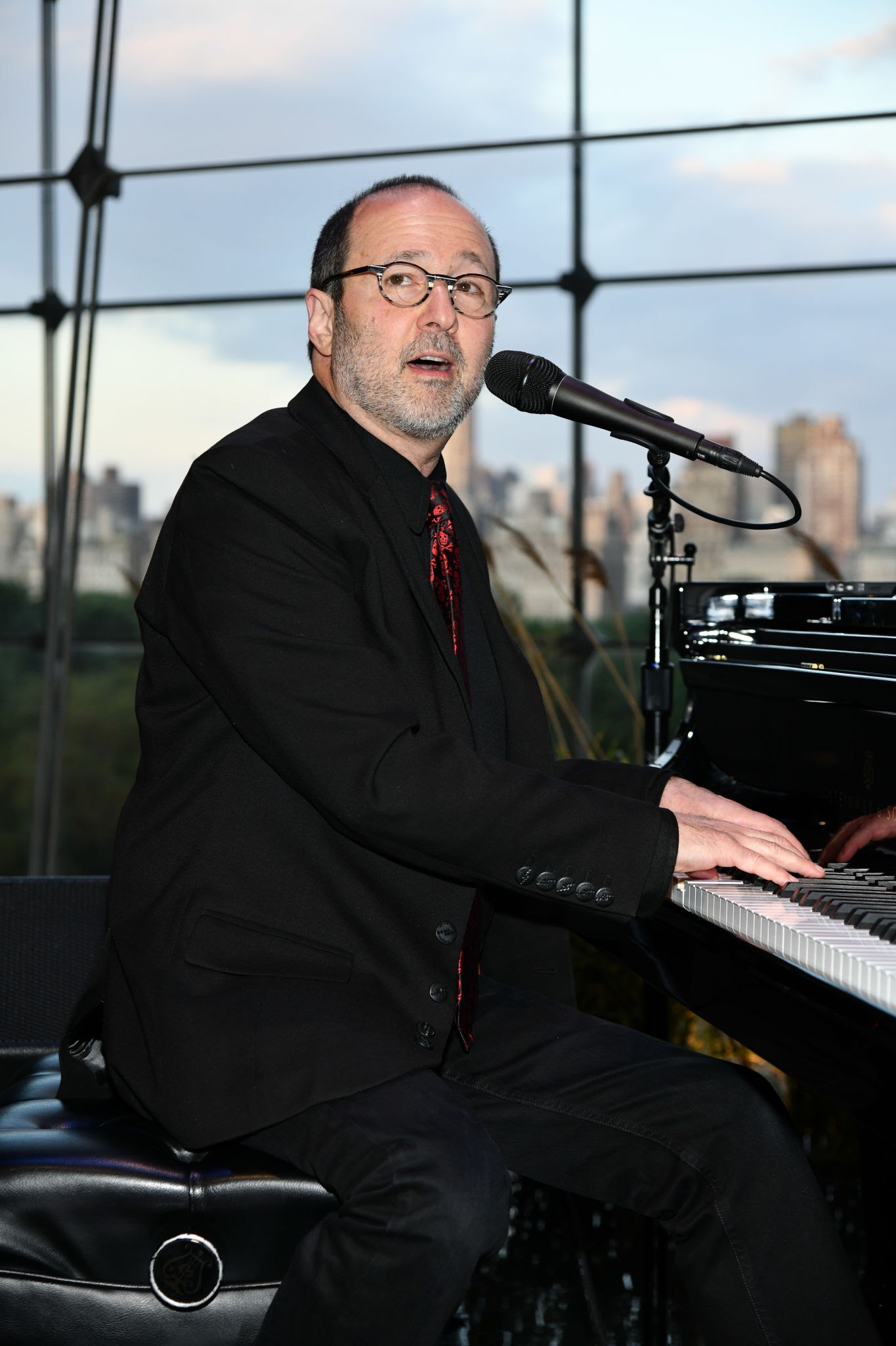 Steven Lutvak — PianoKafe.com