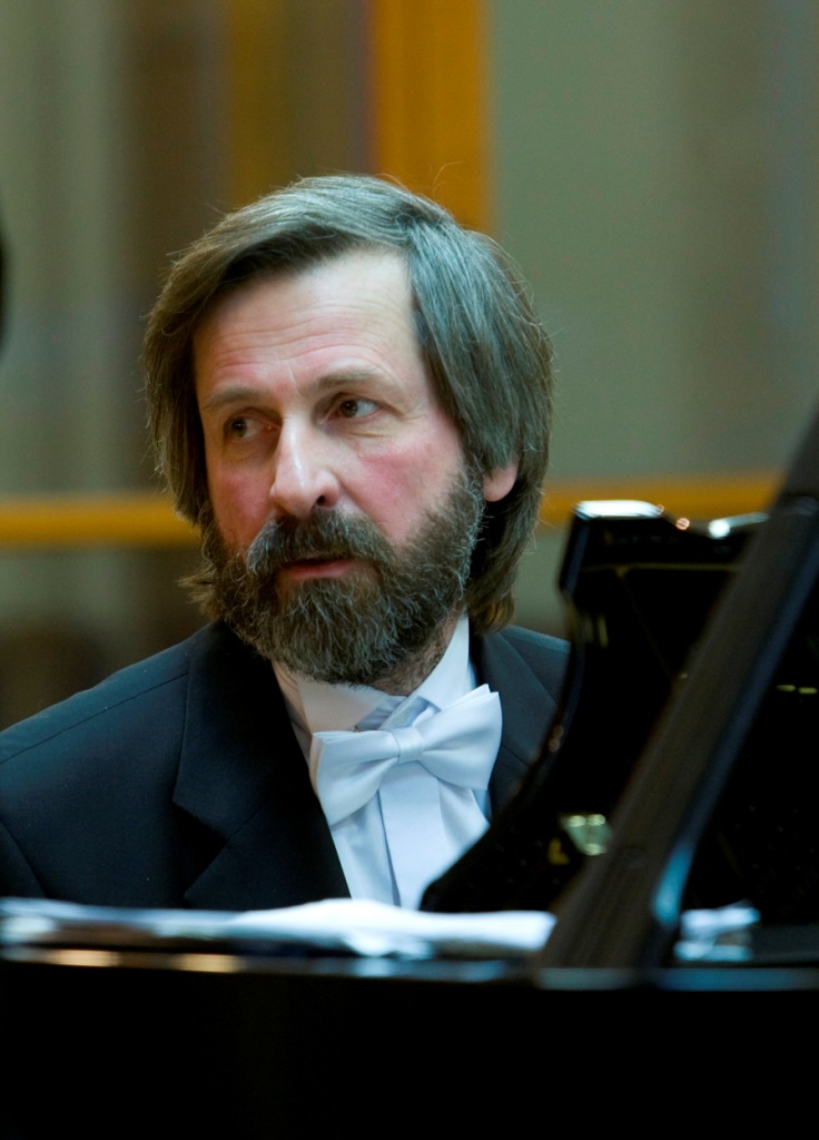 Валерий Сариев — PianoKafe.com