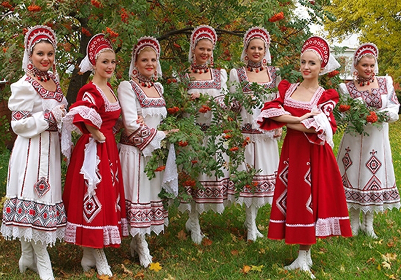 Народно песенные. Воронежские девчата ансамбль. Ансамбль воронежские девчата Анна Шабунина. Фольклорный ансамбль 