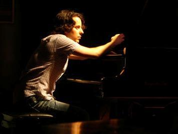 Marco Figueiredo — PianoKafe.com