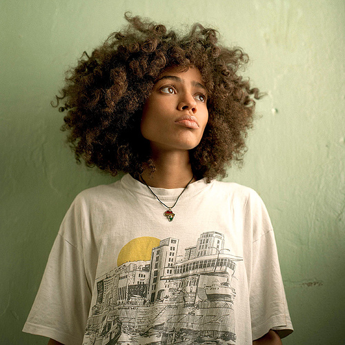Nneka — PianoKafe.com