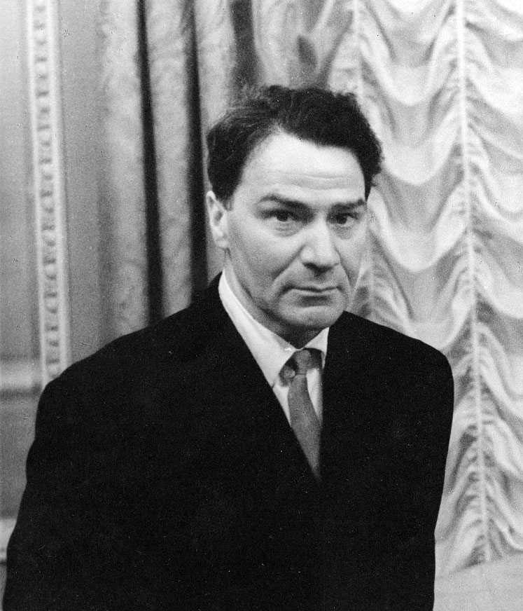 Борис Клюзнер — PianoKafe.com