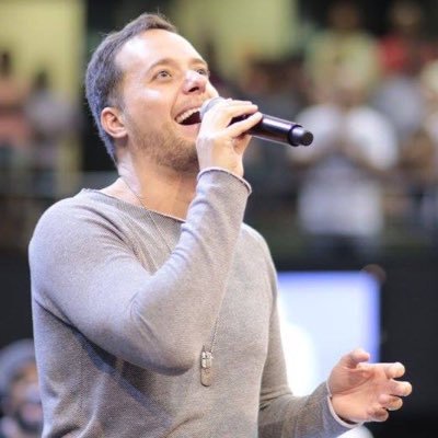 Andre Valadao — PianoKafe.com