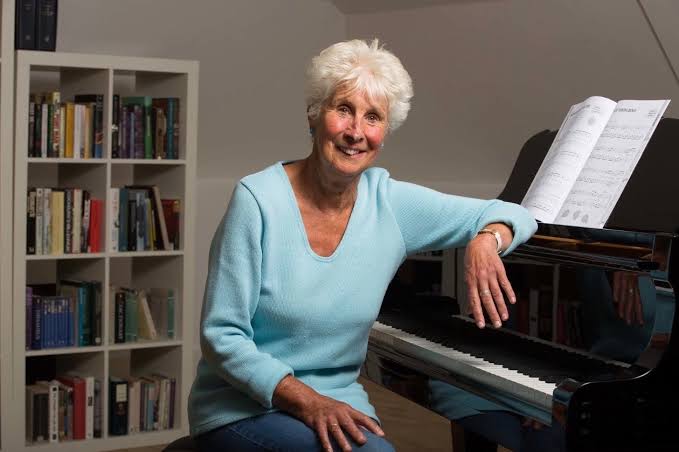 Pamela Wedgwood — PianoKafe.com