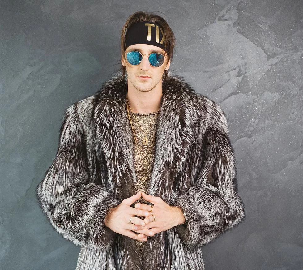 TIX — PianoKafe.com