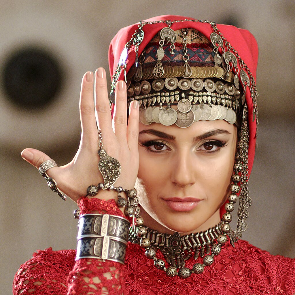 Sirusho — PianoKafe.com