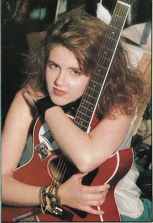 Maria McKee — PianoKafe.com