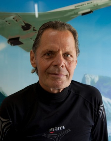 Emil Schult — PianoKafe.com
