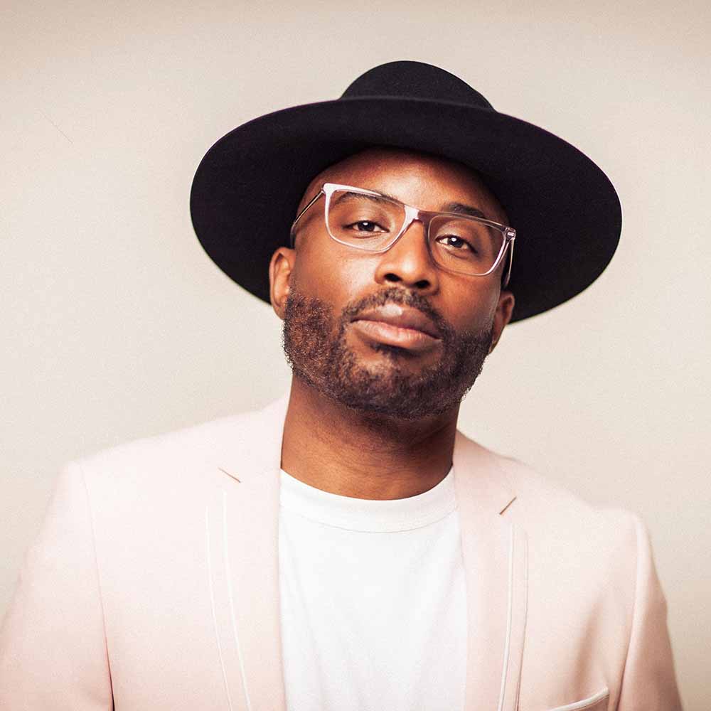 Alexis Ffrench — PianoKafe.com