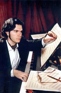 Tiziano Bedetti — PianoKafe.com