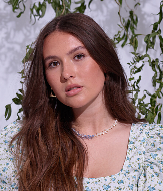 Mimi Webb — PianoKafe.com