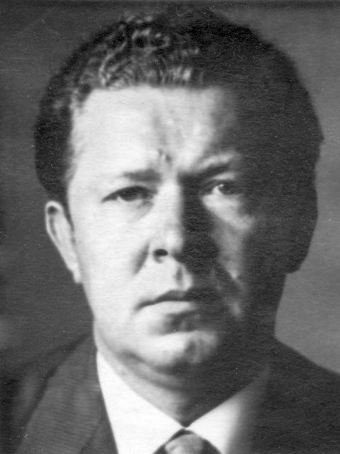 Анатолий Ушкарев — PianoKafe.com