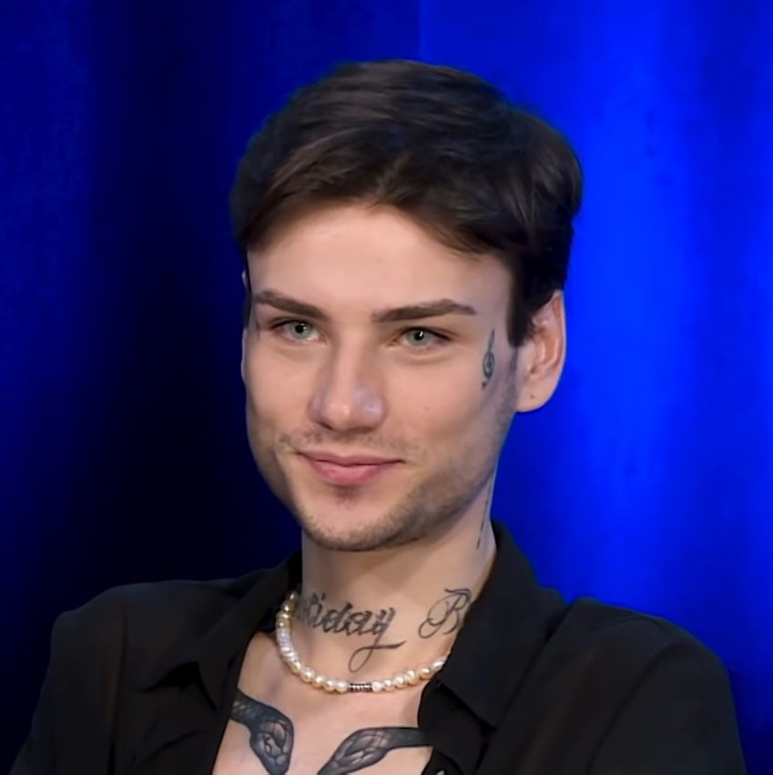 XOLIDAYBOY — PianoKafe.com