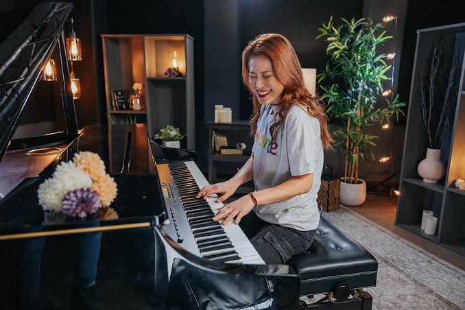 Sangah Noona — PianoKafe.com