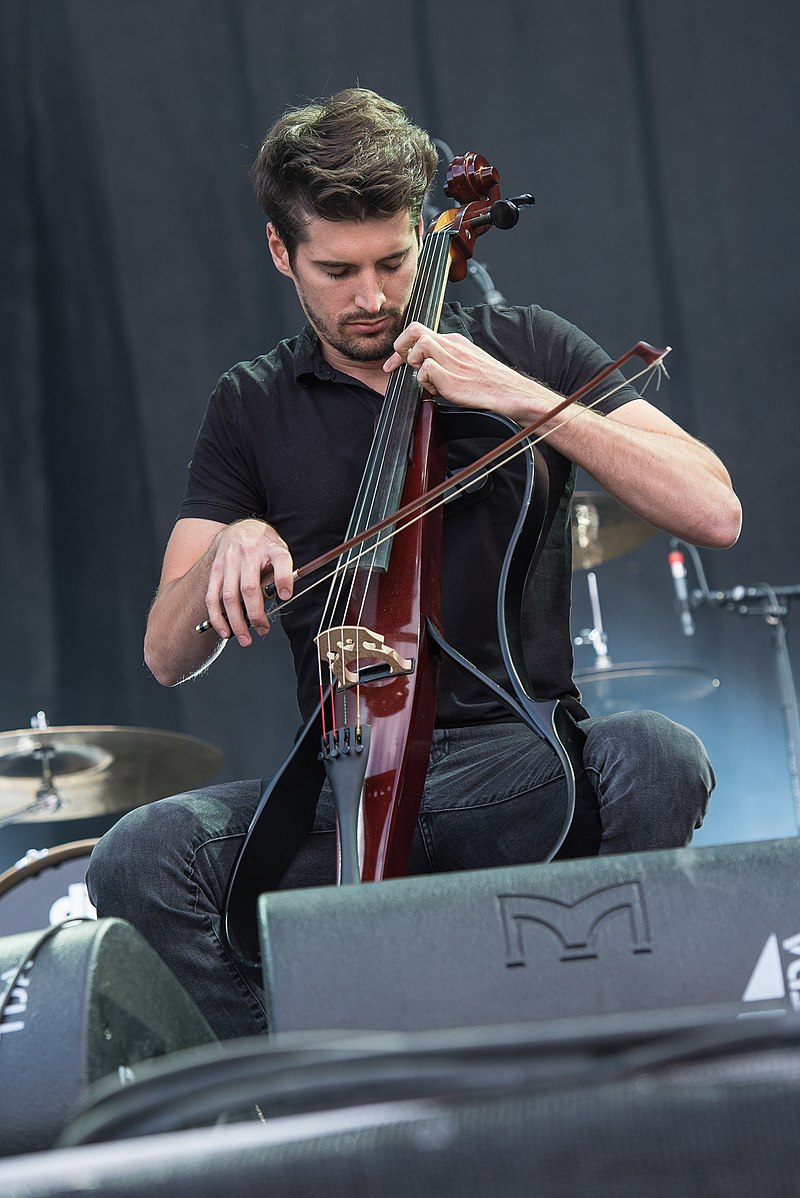 Luka Šulić — PianoKafe.com