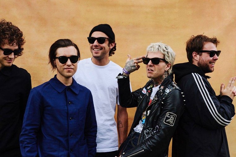 The Neighbourhood — PianoKafe.com