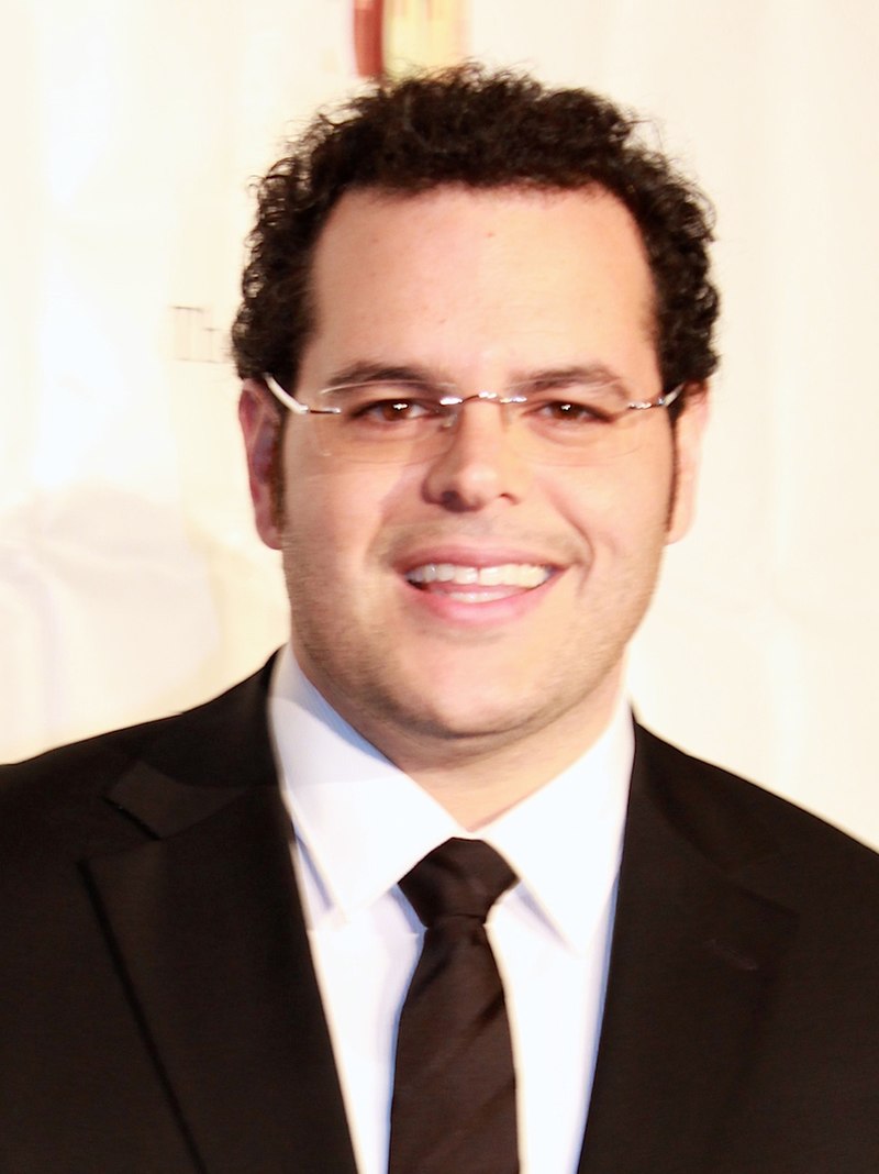 Josh Gad — PianoKafe.com