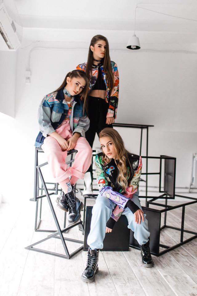 NEON (Трио "Smile") — PianoKafe.com