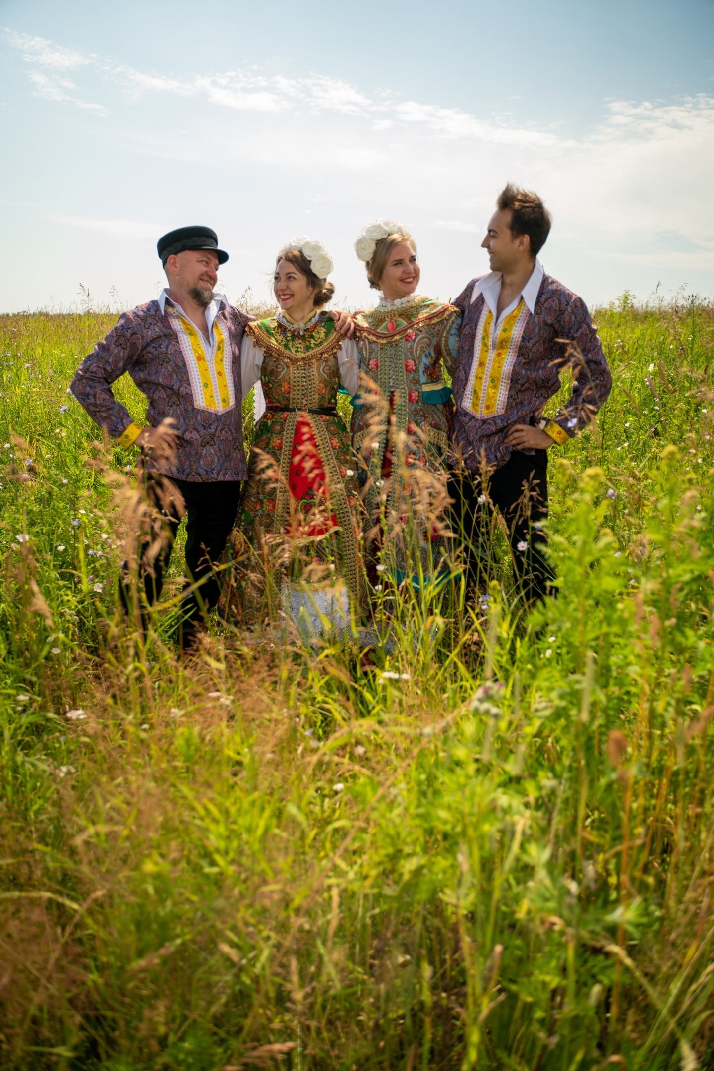 Ансамбль "Хмель" — PianoKafe.com