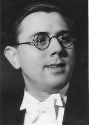 Ярослав Ежек — PianoKafe.com