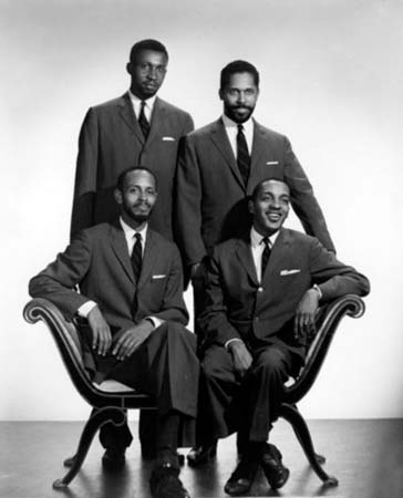 Modern Jazz Quartet — PianoKafe.com