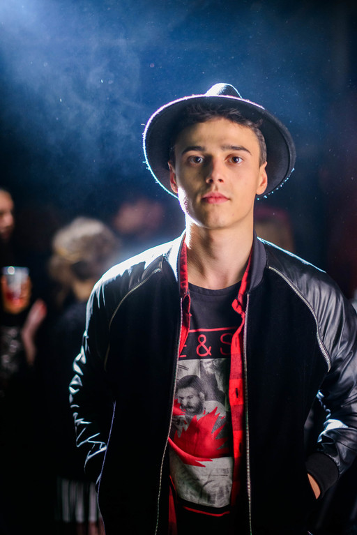 Alekseev — PianoKafe.com